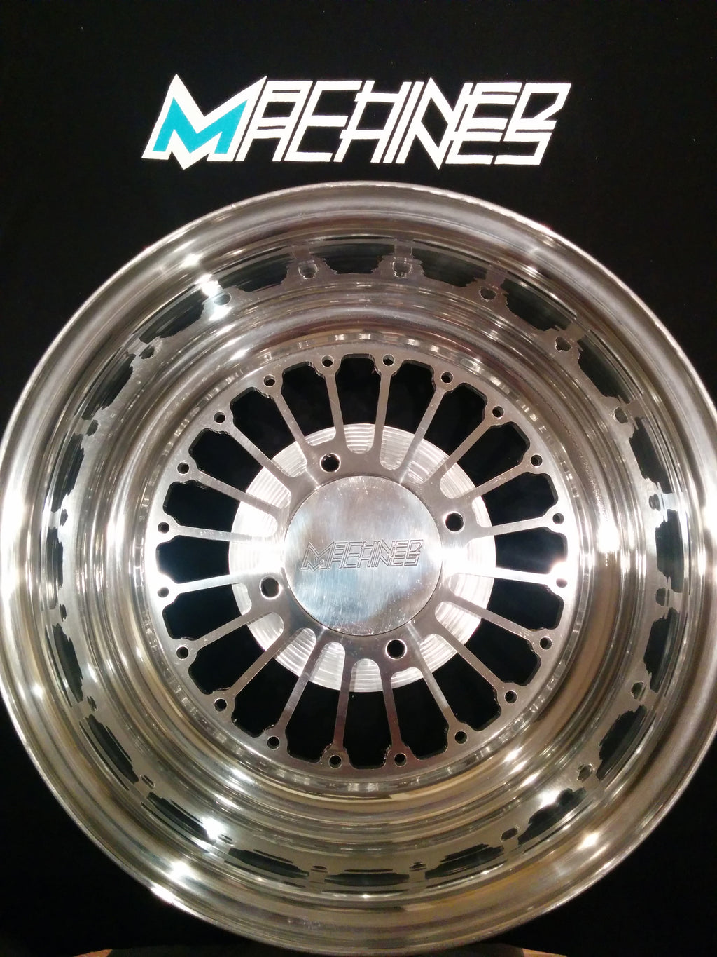 Super Fin One Piece image 3